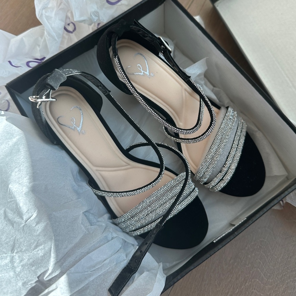 Windsor store brand new black sparkly heels size 5.5 women’s